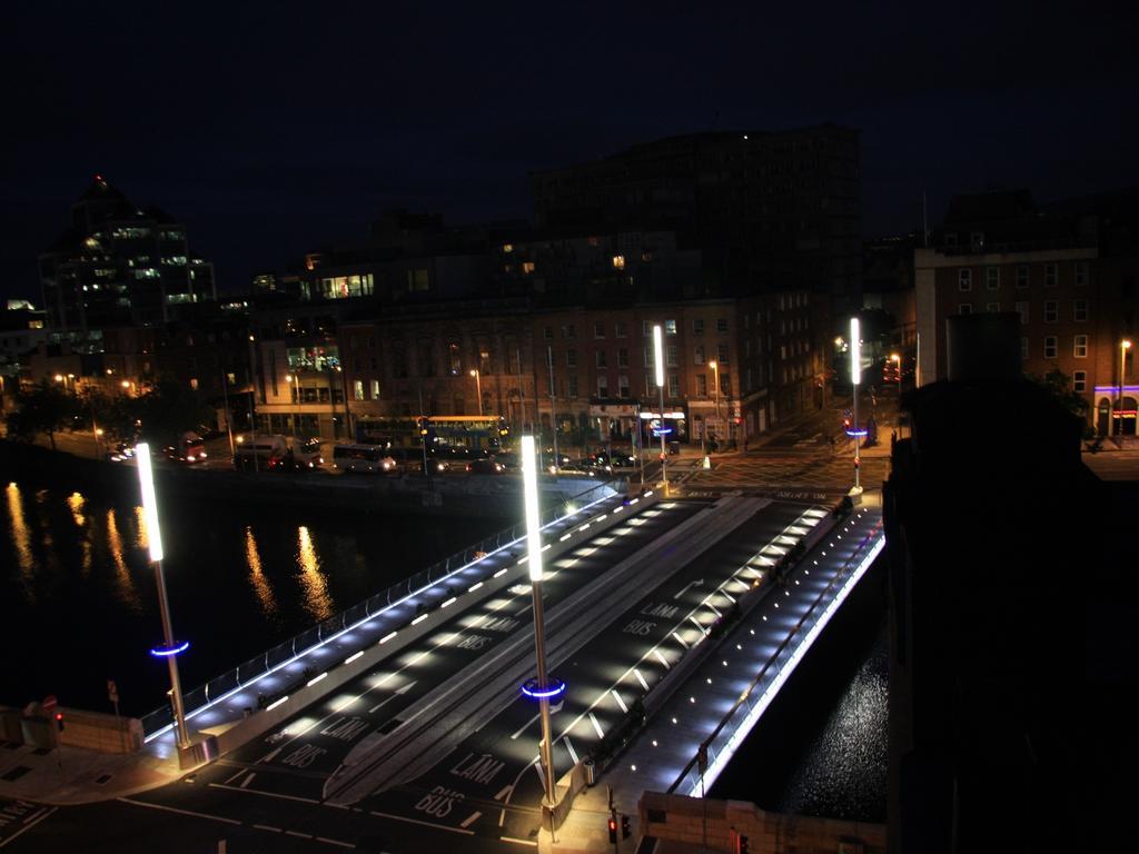 Clifton Court Hotel Dublin Exterior photo